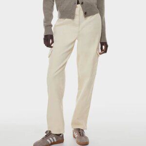 Aritzia Wilfred Free Modern Cargo Pants – Black Twill, High-Waisted, Size 8